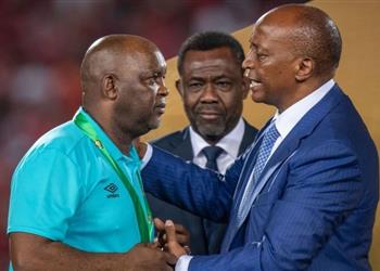 تقارير ليس السولية وحده موسيماني يرفض الاحتفاظ بميداليته بعد خسارة الأهلي