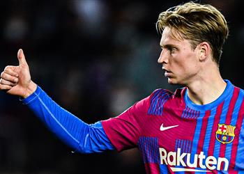 سكاي مانشستر يونايتد يبدأ التحرك لضم دي يونج وعقبة في الطريق