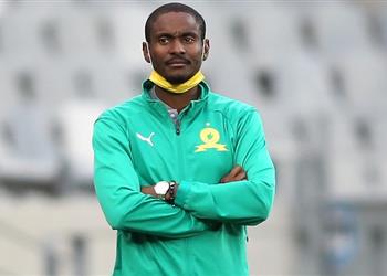 موكوينا يدافع عن رفض لاعبي الأهلي الميداليات محبطون بسبب كأس العالم للأندية