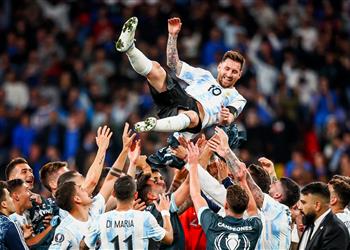 فيديو ميسي ي بدع ويقود الأرجنتين للفوز بكأس الأبطال على حساب إيطاليا