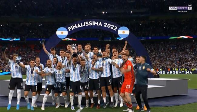 مراسم تتويج الارجنتين بطلأ لكاس الابطال