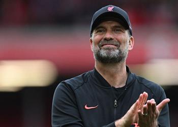 تقارير ليفربول يحدد سعر بيع لاعبه ومانشستر يونايتد يترقب