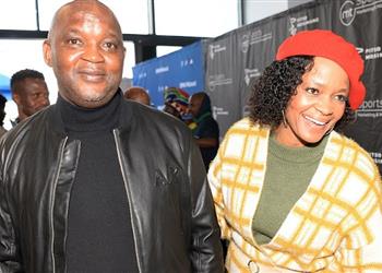 وكيلة موسيماني ترد على أنباء توقيعه لأحد الأندية القطرية