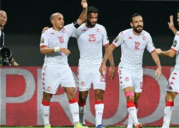 فيديو ساسي يسجل وتونس تفوز على اليابان بثلاثية في بطولة كأس كيرين الودية