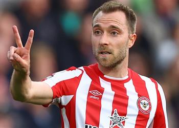 إريكسن بعد اهتمام مانشستر يونايتد وتوتنهام بضمه هاتفي يظل قيد التشغيل