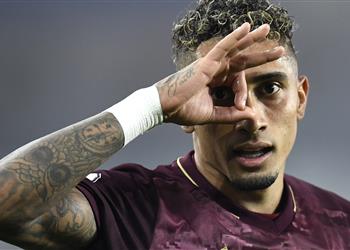 ليدز يخفض سعر بيع رافينها وبرشلونة يواصل محاولاته لحسم الصفقة