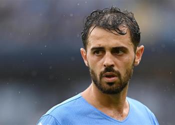 برناردو سيلفا يطالب مانشستر سيتي بالاستماع لعرض برشلونة