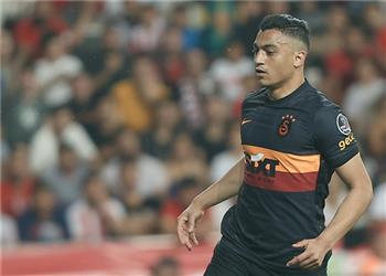 تقارير ناد فرنسي جديد يتحرك لضم مصطفى محمد