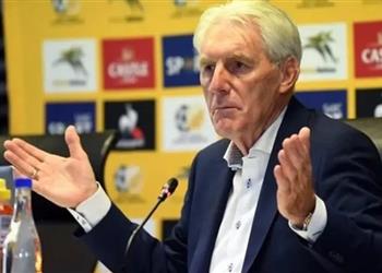 مدرب جنوب إفريقيا موسيماني ي قتل بالانتقادات في مصر ولن أكون مثله