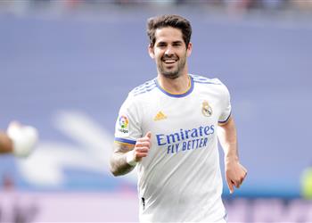 صراع بين روما وميلان على ضم إيسكو