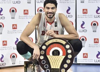 مرتضى منصور يعلن تجديد عقد أنس أسامة لاعب سلة الزمالك