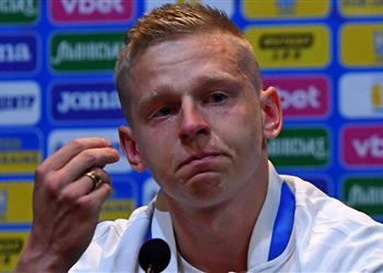 زينشينكو يعترف باكي ا برغبته في العودة إلى أوكرانيا لمحاربة روسيا