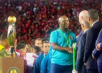 موسيماني يهاجم كاف بعد خسارة نهائي الأبطال العالم شاهد ما حدث ولا تحجبوا صوتي