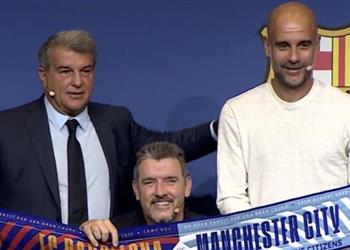 تكريم ا لـ أونزوي جوارديولا ولابورتا ي علنان تفاصيل مباراة برشلونة ومانشستر سيتي الخيرية