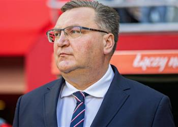 بولندا تمنع لاعبها من خوض مونديال قطر بعد انتقاله لناد روسي