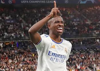 قبل الإعلان الرسمي فينيسيوس يؤكد تمديد عقده مع ريال مدريد
