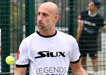 زاباليتا برشلونة سيواجه صعوبة في التعاقد مع برناردو سيلفا