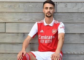 أرتيتا ي شيد بـ فييرا بعد انتقاله إلى آرسنال لاعب مبدع نتطلع للعمل معه