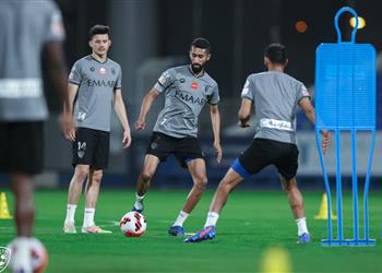 الهلال يتلقى دفعة قوية قبل المباراة الحاسمة ضد الفتح في الدوري السعودي