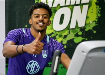 تقارير توضح موقف هيثم عسيري من اللحاق بمباراة الأهلي والرائد