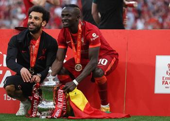 4 عوامل تمهد التجديد لـ محمد صلاح مع ليفربول بعد رحيل ماني