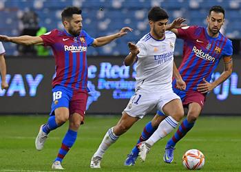 وكيله السابق أسينسيو رفض برشلونة ومستقبله في يد ريال مدريد