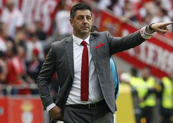 خاص الأهلي يوضح سبب فشل الاتفاق مع فيتوريا ويؤكد حسم المدرب خلال ساعات