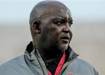 رغم الخلافات موتسيبي أتمنى قيادة موسيماني لمنتخب جنوب إفريقيا