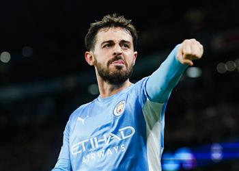 برسالة نصية برناردو سيلفا يعرض نفسه على برشلونة