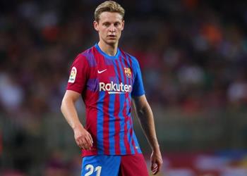 مانشستر يونايتد يرفض طلب برشلونة بتضمين لاعبه في صفقة دي يونج