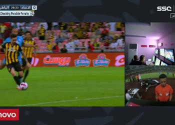 فيديو تقنية الفيديو تلغي ركلة جزاء لـ الاتحاد أمام الباطن