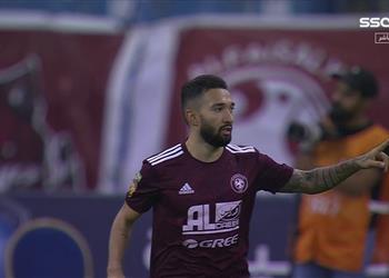 فيديو كلايسون فييرا يسجل هدف الفيصلي الأول أمام الهلال