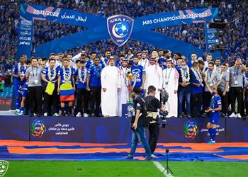 رئيس الهلال بعد التتويج بلقب الدوري السعودي أصبحنا نسبق عمرنا بالبطولات