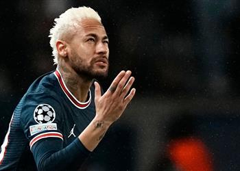 تقارير والد نيمار يشترط 200 مليون يورو للرحيل عن باريس سان جيرمان