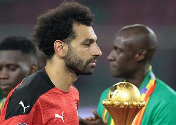 لاعب توتنهام السابق رحيل محمد صلاح عن ليفربول غير مقبول