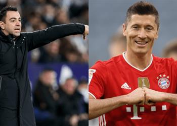 صور تشافي يلتقي بليفاندوفسكي في إيبيزا