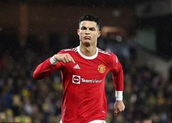 رونالدو يحسم موقفه من البقاء مع مانشستر يونايتد