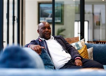 موسيماني يفتح الباب للعودة إلى أندية جنوب إفريقيا