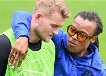 دي ليخت يثير الجدل حول مستقبله مع يوفنتوس