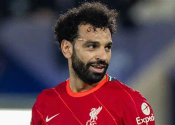 خوسيه إنريكي يسخر من تقارير اهتمام برشلونة بضم محمد صلاح
