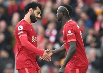 نجم آرسنال السابق ماني يريد الانتقال إلى بايرن ميونخ بسبب محمد صلاح