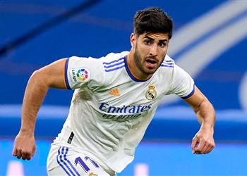 أسينسيو يثير التكهنات حول مستقبله مع ريال مدريد