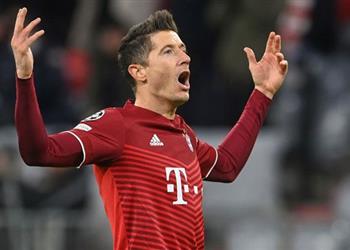 بايرن ميونخ يرد على تصريحات ليفاندوفسكي أوضحنا موقفنا