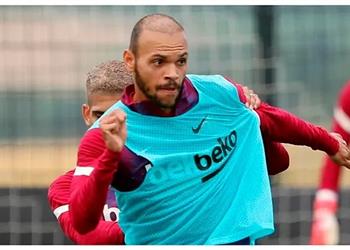 ماركا برايثوايت يحدد شرطه الوحيد للرحيل عن برشلونة