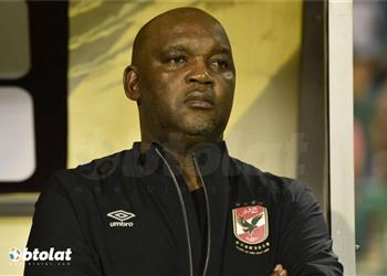 موسيماني إفريقيا بالكامل تعجبت من استضافة المغرب نهائي الأبطال مرتين على التوالي