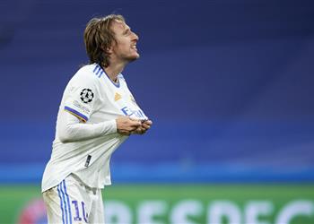 أول تعليق من مودريتش بعد تمديد عقده مع ريال مدريد