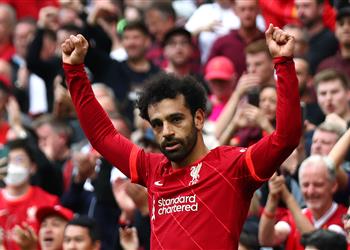 تليجراف توضح تفاصيل المفاوضات الأخيرة لتجديد عقد محمد صلاح مع ليفربول