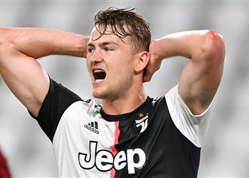 ديلي ميل يوفنتوس يستهدف مهاجم تشيلسي في صفقة دي ليخت