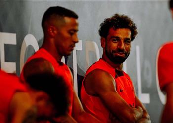 صور محمد صلاح يشارك في تدريبات ليفربول قبل مباراة مانشستر يونايتد الودية