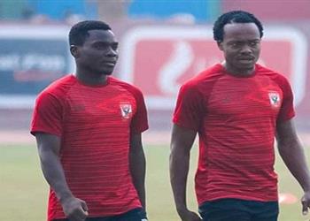 طبيب الأهلي يوضح موعد عودة بيرسي تاو وميكيسوني
